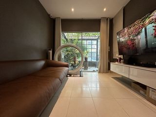 For sale 1 bed townhouse in Bang Khun Thian, Bangkok