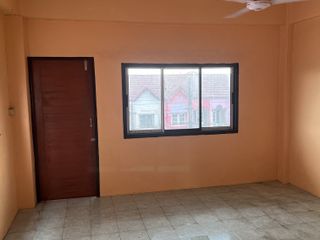 For rent 4 Beds office in Nong Chok, Bangkok