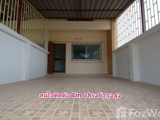 For sale 2 bed townhouse in Mueang Chiang Rai, Chiang Rai