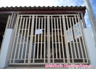 For sale 2 bed townhouse in Mueang Chiang Rai, Chiang Rai