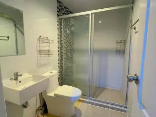 For rent 2 bed condo in Krathum Baen, Samut Sakhon