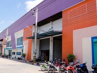 For rent warehouse in Mueang Samut Sakhon, Samut Sakhon