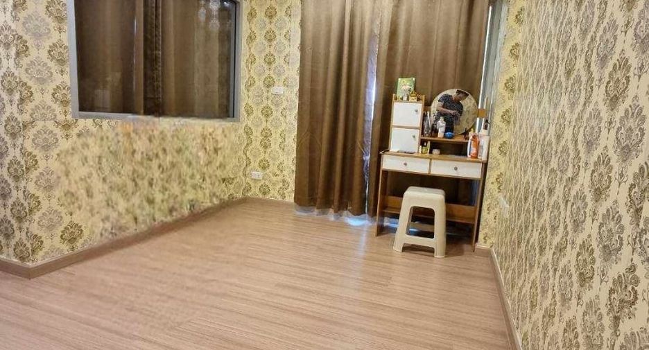 For rent 1 Beds condo in Bang Khun Thian, Bangkok