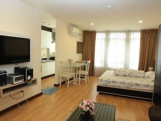 For sale studio condo in Watthana, Bangkok