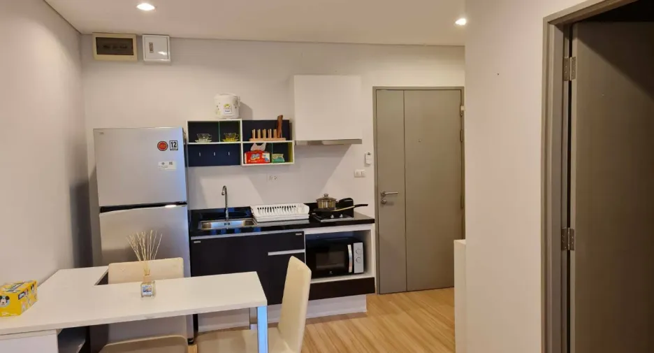 For rent 1 Beds condo in Bang Khun Thian, Bangkok