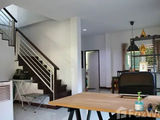 For sale 3 bed townhouse in Nong Chok, Bangkok