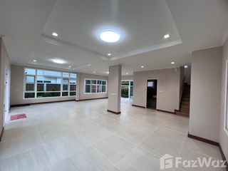 For sale 4 Beds house in Thawi Watthana, Bangkok