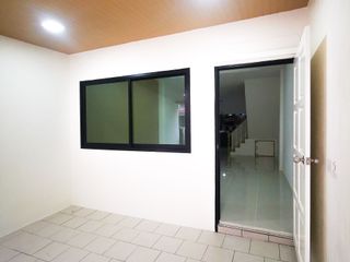 For sale 2 bed townhouse in Khlong Sam Wa, Bangkok