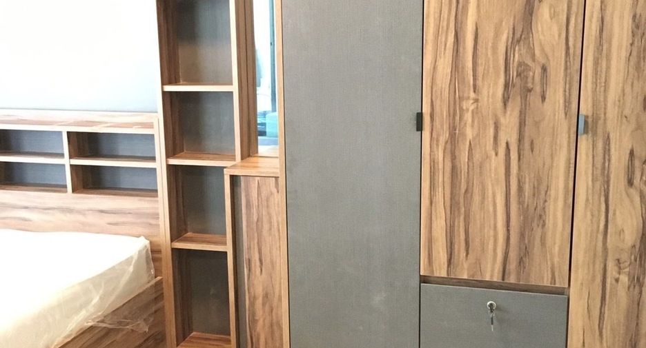 For sale 1 Beds condo in Bang Khun Thian, Bangkok