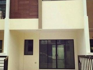 For sale 3 bed townhouse in Bang Khae, Bangkok