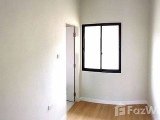 For sale 3 bed townhouse in Bang Khae, Bangkok