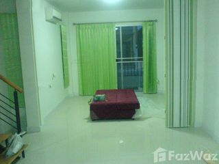 For sale 3 bed townhouse in Nong Khaem, Bangkok