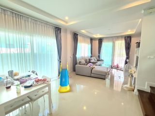 For sale 4 Beds house in Nong Khaem, Bangkok