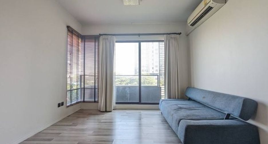For sale 2 Beds condo in Bang Khun Thian, Bangkok