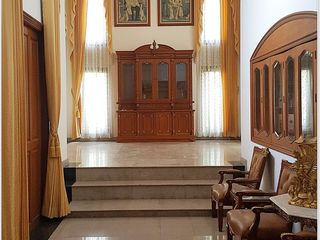 For sale 4 bed house in Thawi Watthana, Bangkok