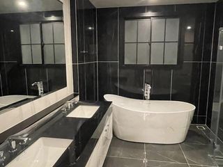For sale 5 bed house in Thawi Watthana, Bangkok