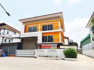 For sale office in Bang Khun Thian, Bangkok