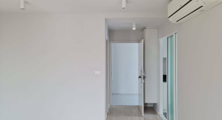 For sale 1 bed condo in Lat Phrao, Bangkok