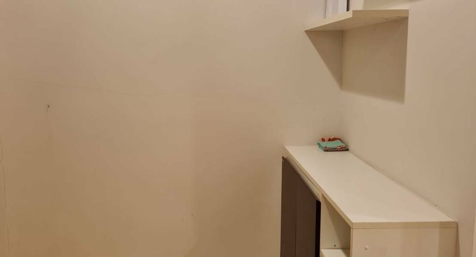 For sale 1 Beds condo in Bang Khun Thian, Bangkok