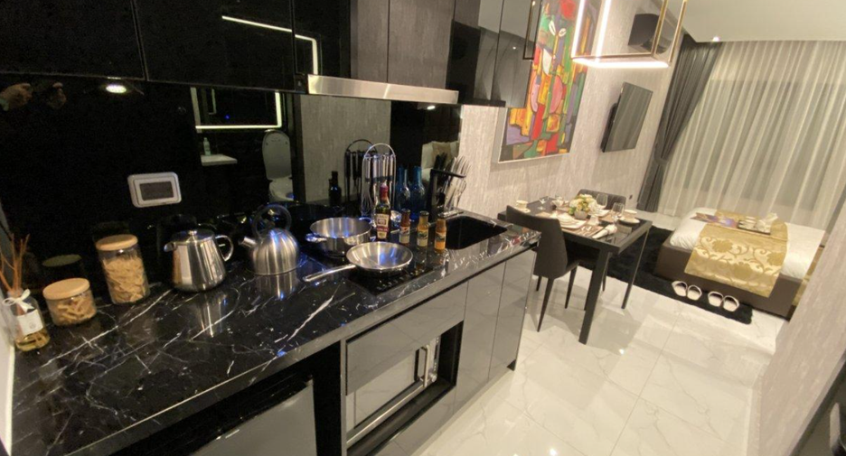 For sale studio condo in South Pattaya, Pattaya