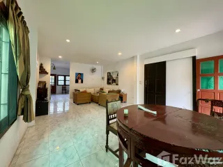 For sale 4 bed townhouse in Ko Samui, Surat Thani
