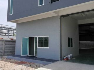 For rent warehouse in Mueang Samut Sakhon, Samut Sakhon