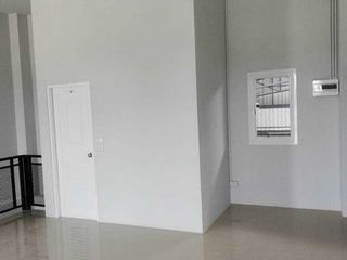 For rent warehouse in Mueang Samut Sakhon, Samut Sakhon