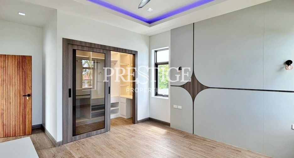 For rent and for sale 6 bedrooms house in Bang Lamung, Chonburi