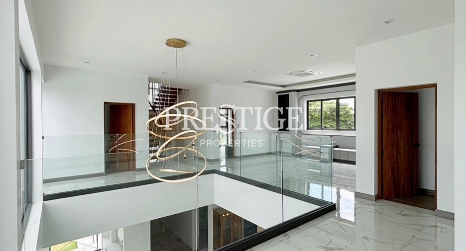 For rent and for sale 6 bedrooms house in Bang Lamung, Chonburi