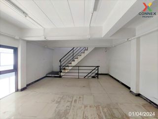 For sale 2 bed townhouse in Mueang Nonthaburi, Nonthaburi