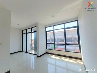 For sale 2 bed townhouse in Mueang Nonthaburi, Nonthaburi