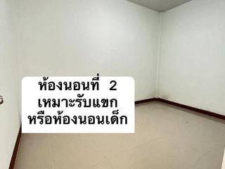 For sale 3 bed townhouse in Krathum Baen, Samut Sakhon