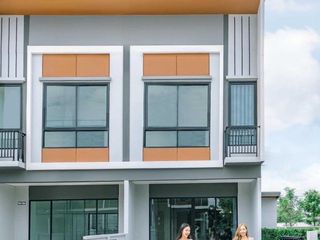 For sale 2 Beds townhouse in Lat Lum Kaeo, Pathum Thani