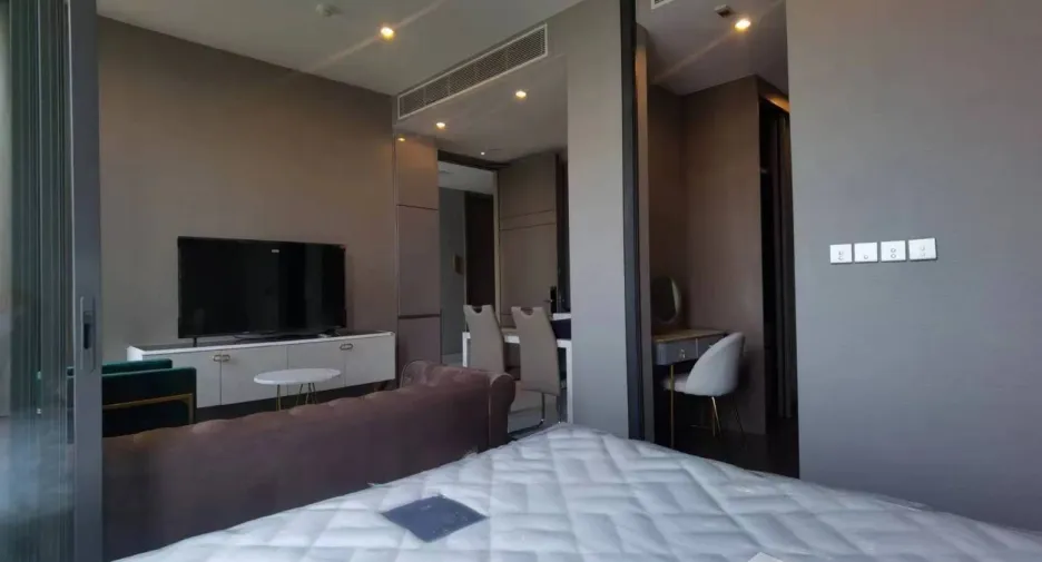 For sale studio condo in Watthana, Bangkok