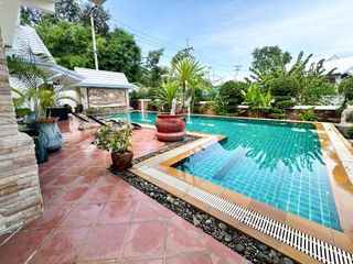 For rent 7 bed villa in Cha Am, Phetchaburi