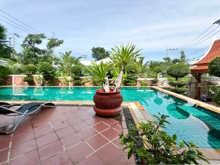 For rent 7 bed villa in Cha Am, Phetchaburi