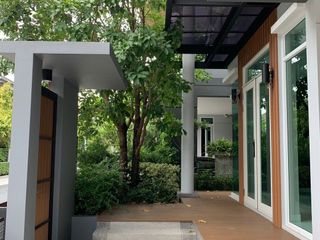 For sale 4 Beds house in Chatuchak, Bangkok