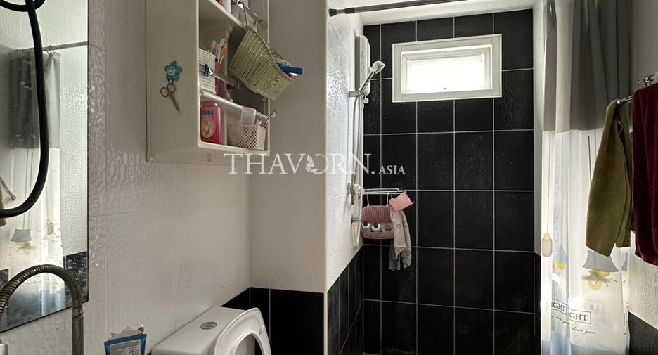 For sale studio condo in Bang Lamung, Chonburi