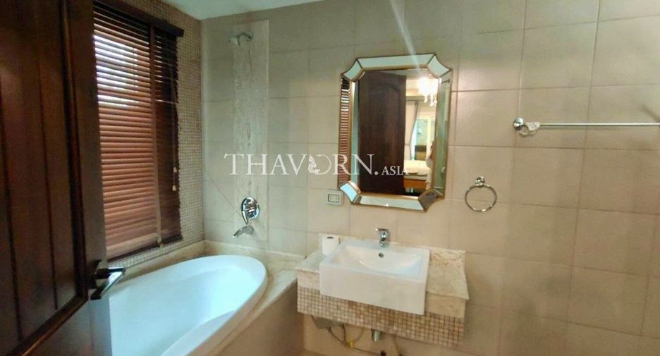 Haus zum Kauf mit 3 Zimmer in Bang Lamung, Chonburi