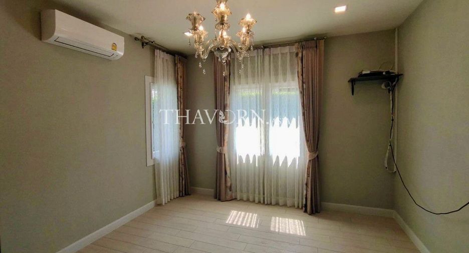 Haus zum Kauf mit 3 Zimmer in Bang Lamung, Chonburi