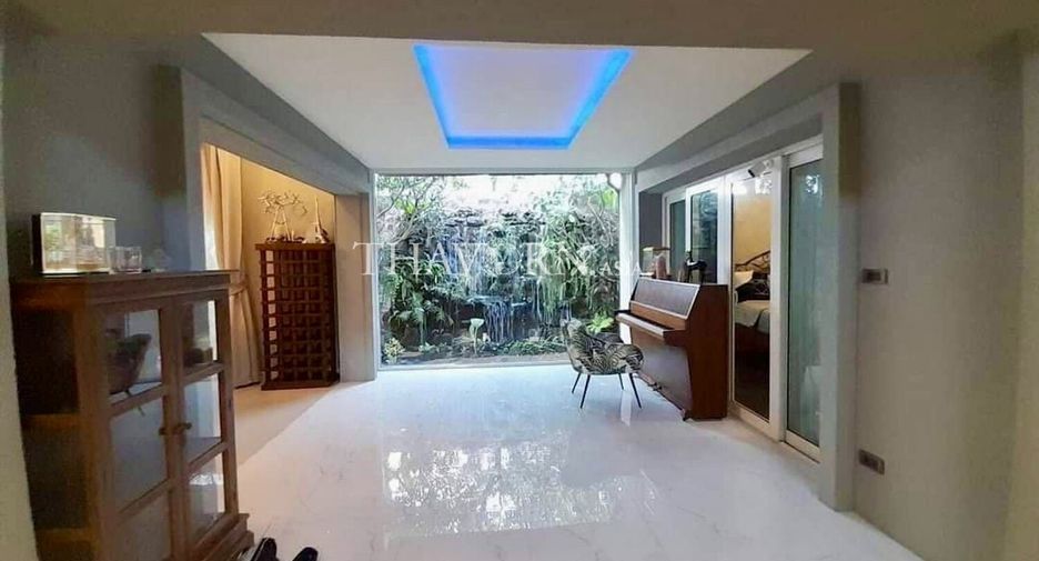 Haus zum Kauf mit 3 Zimmer in Bang Lamung, Chonburi