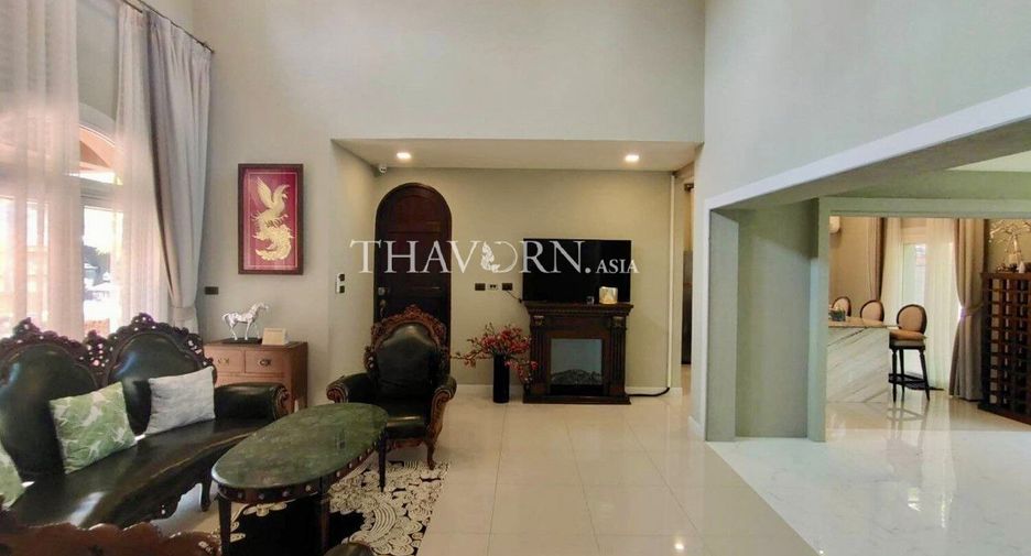 Haus zum Kauf mit 3 Zimmer in Bang Lamung, Chonburi
