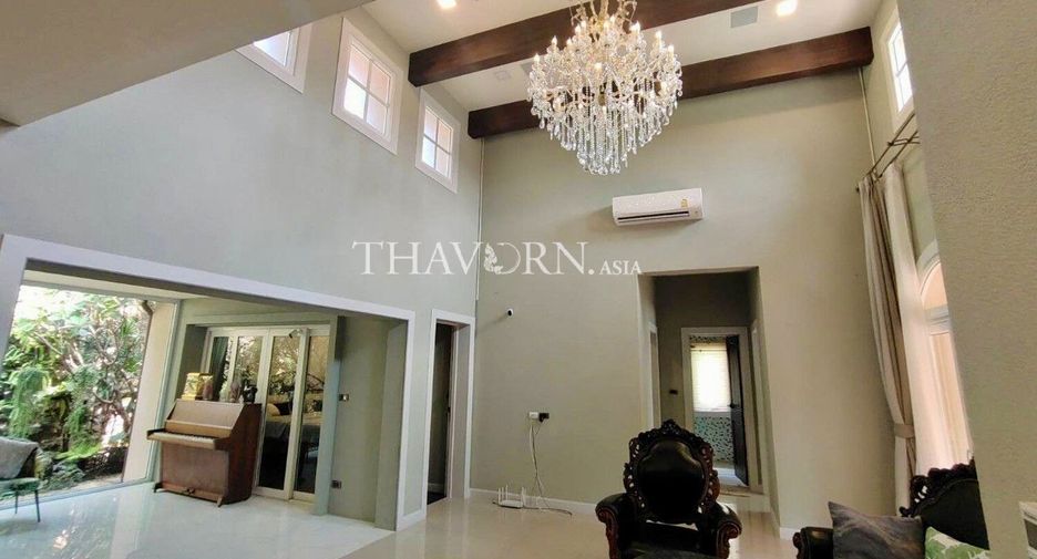 Haus zum Kauf mit 3 Zimmer in Bang Lamung, Chonburi