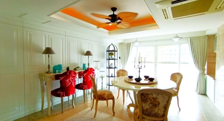 For sale 2 bedrooms condo in South Pattaya, Pattaya