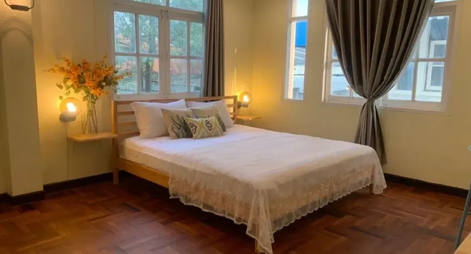 出租 9 卧室 办公室 在 Mueang Samut Prakan, Samut Prakan
