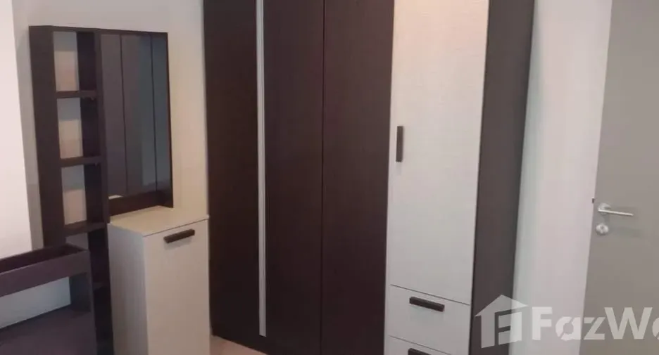 For sale 1 bed condo in Huai Khwang, Bangkok