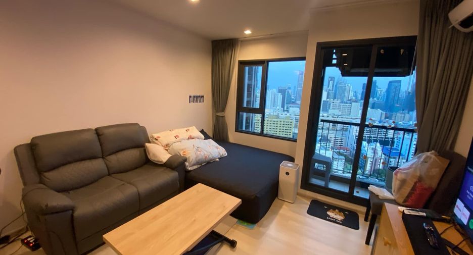 For sale 1 bed condo in Pathum Wan, Bangkok