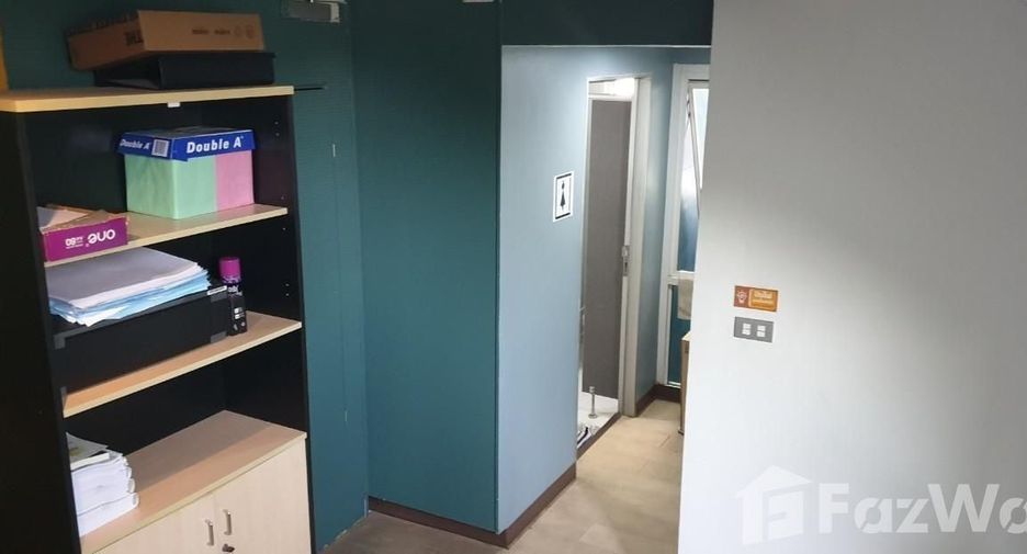 For sale office in Khan Na Yao, Bangkok