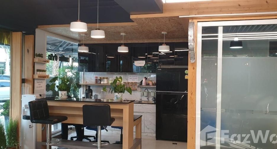 For sale office in Khan Na Yao, Bangkok