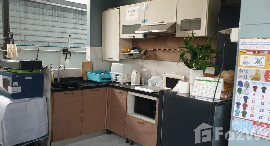 For sale office in Khan Na Yao, Bangkok